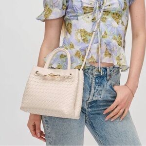 Ivory Woven Crossbody bag